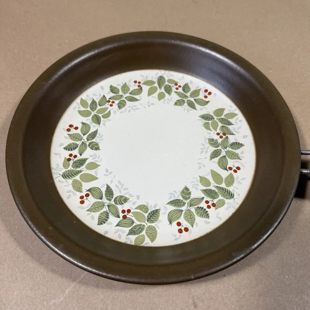 Vintage FIGGJO Flint BRAZIL Design Frying Pan in Valcanus by Norway 8 1/4